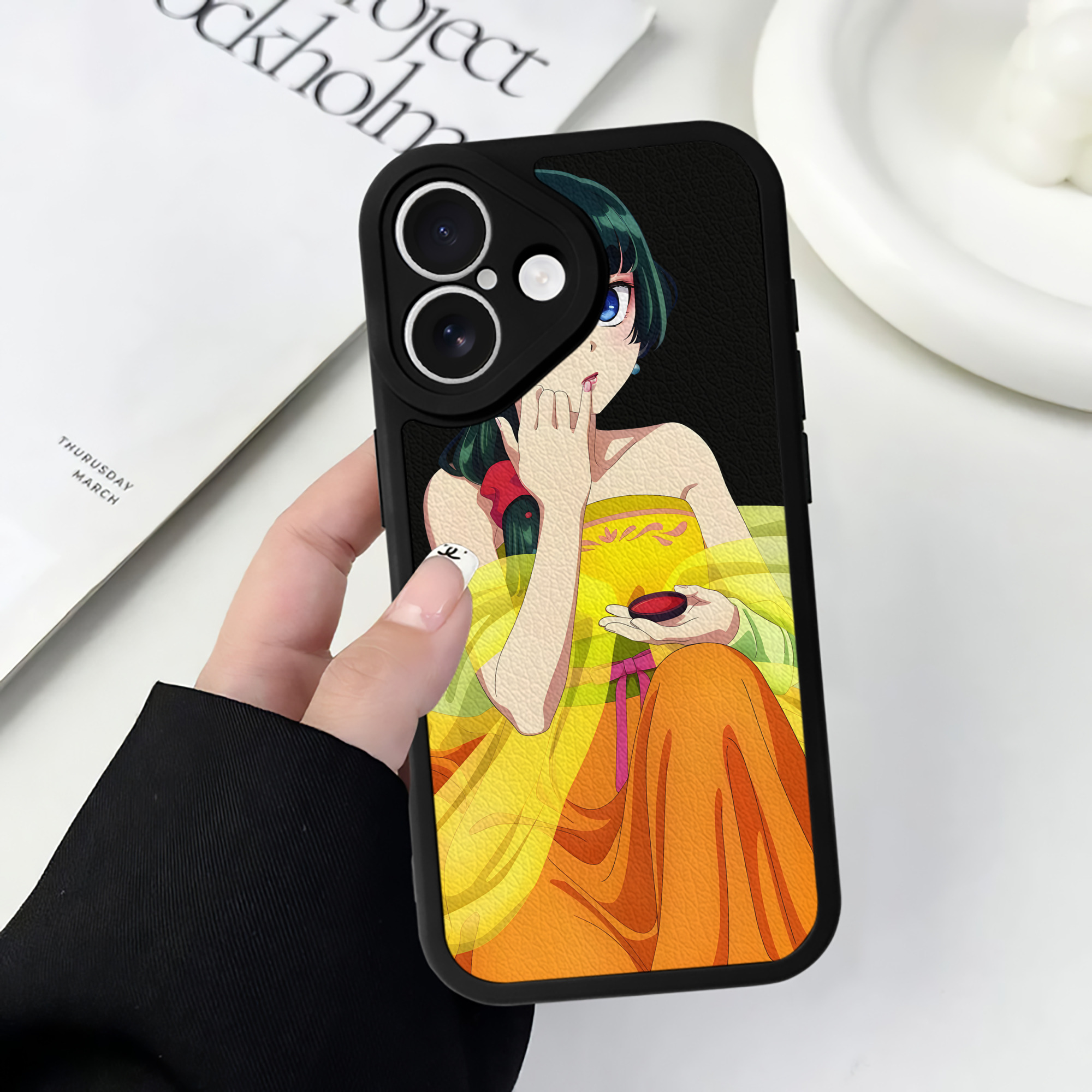 （画像用） 薬屋のひとりごと The Apothecary Diaries 【iPhone 16シリーズ対応】シリコンスマホケース（レザー調） 材質：シリコン